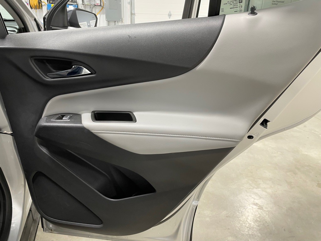2021 Chevrolet Equinox Image 25