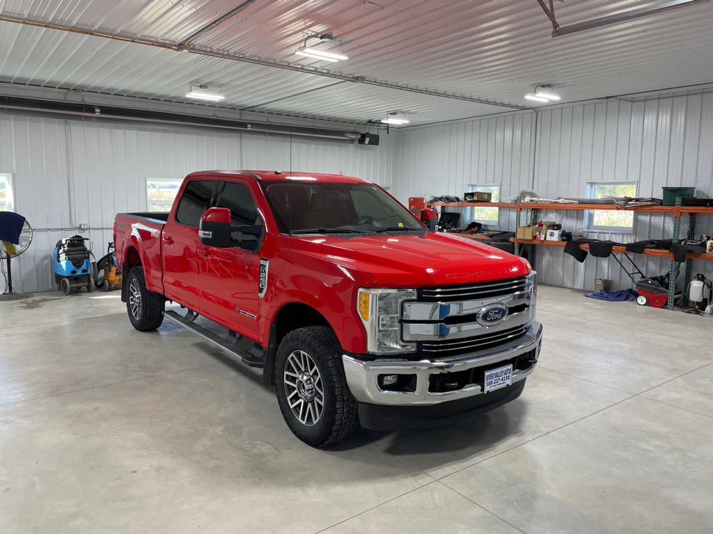 2017 Ford F-250 Image 1