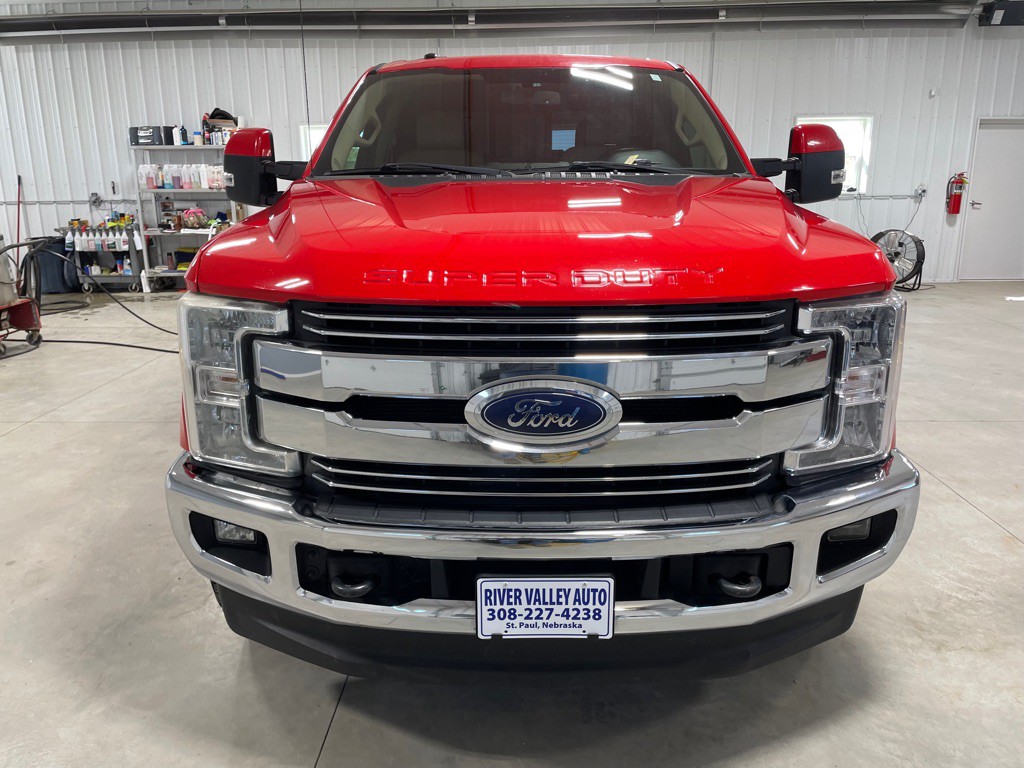 2017 Ford F-250 Image 2