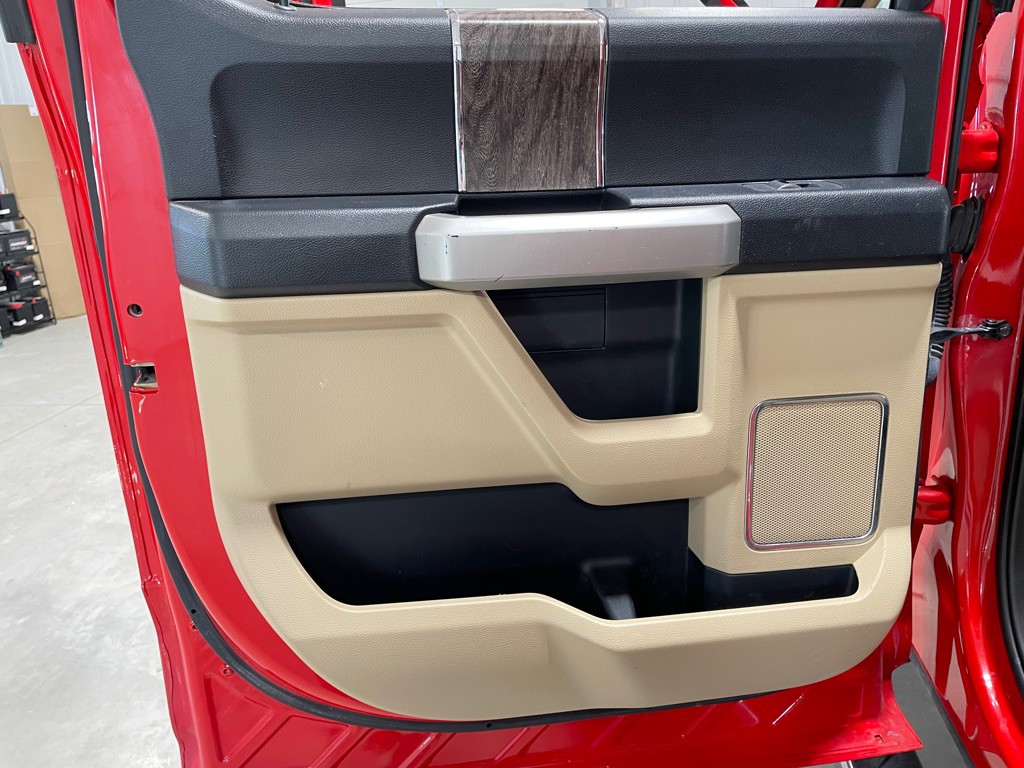 2017 Ford F-250 Image 16