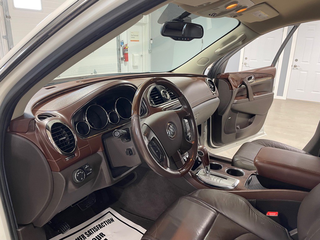 2014 Buick Enclave Image 9