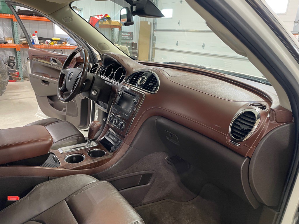 2014 Buick Enclave Image 26