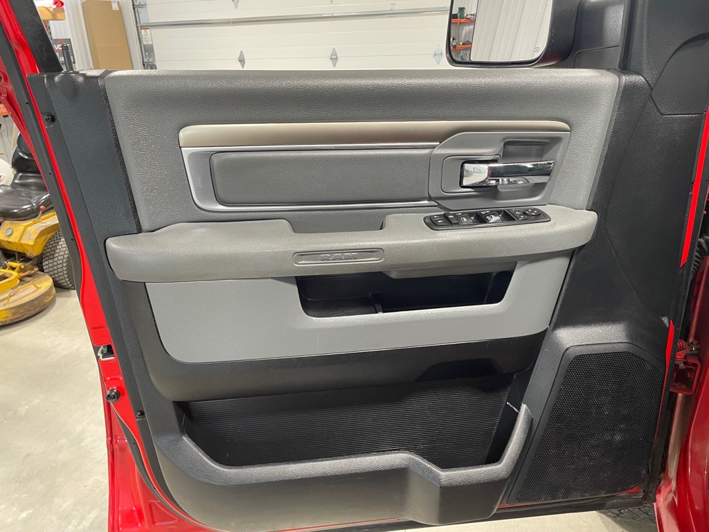 2017 RAM 1500 Image 13