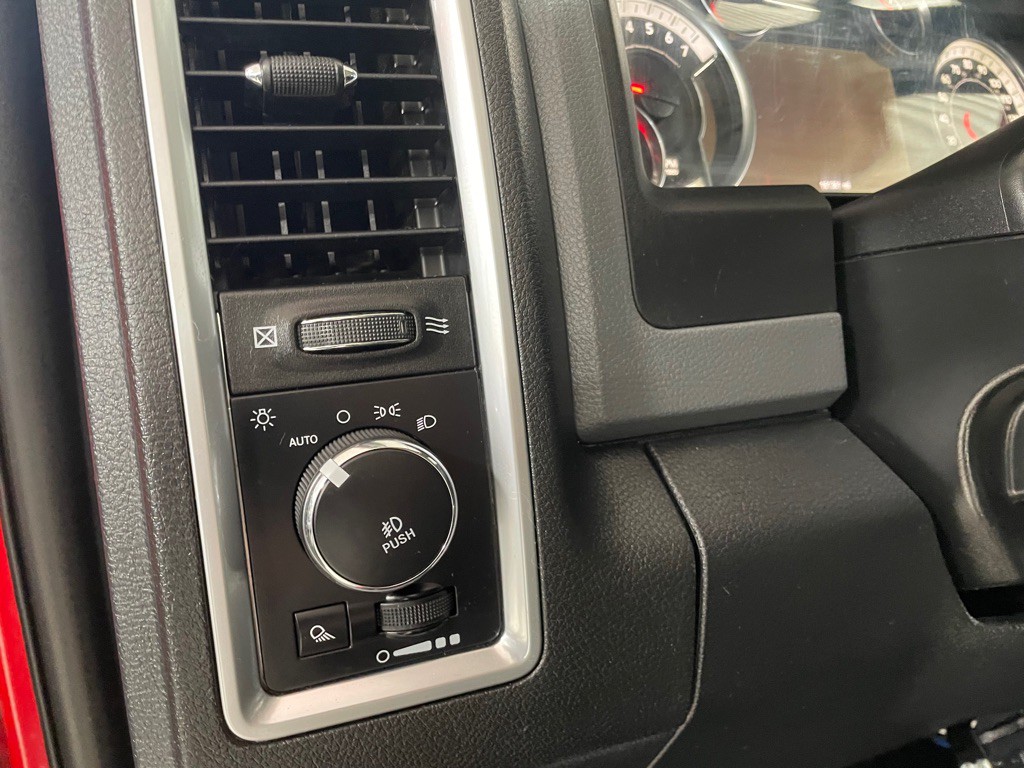 2017 RAM 1500 Image 27