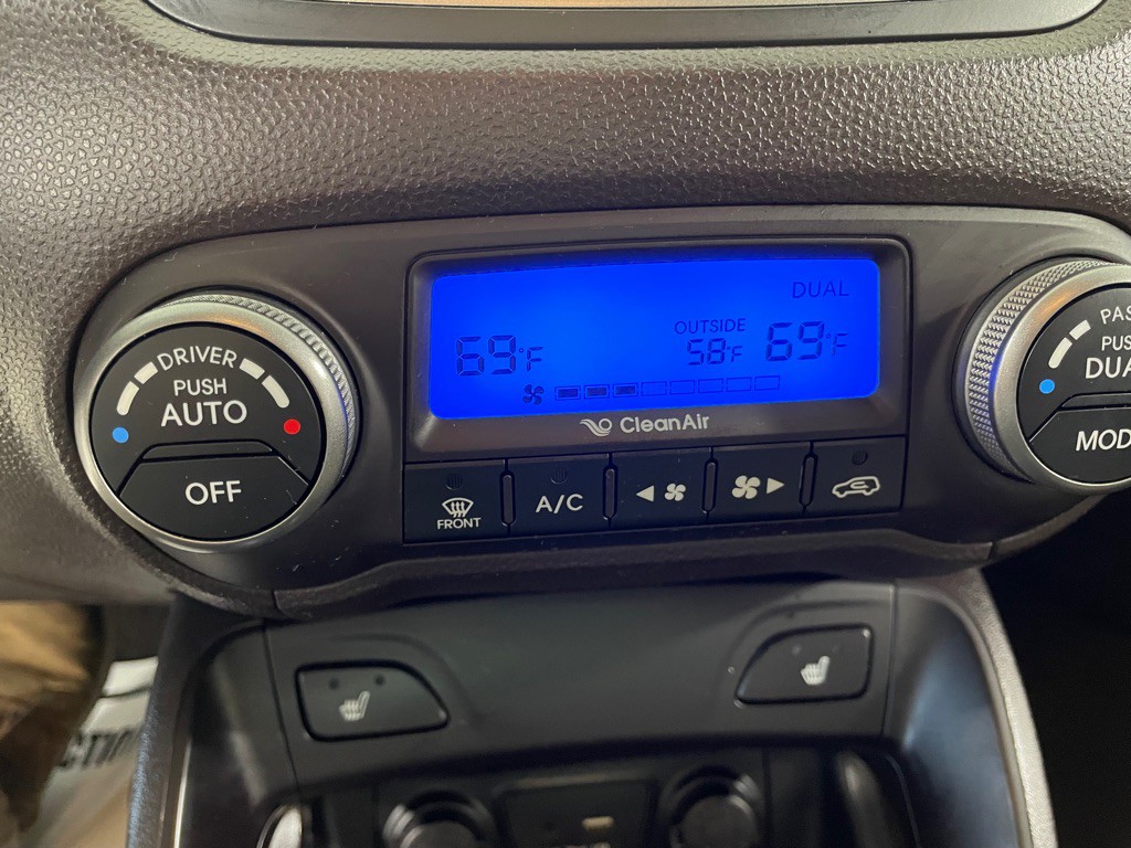 2015 Hyundai Tucson Image 30