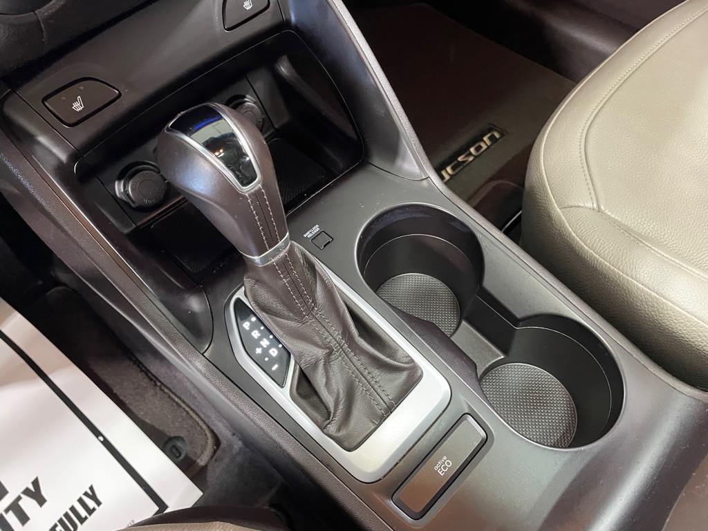 2015 Hyundai Tucson Image 32