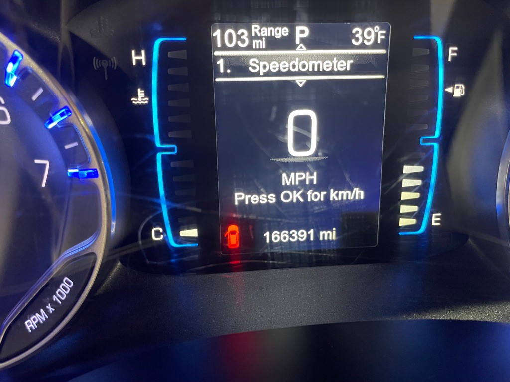 2017 Chrysler Pacifica Image 28