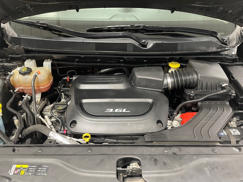 2017 Chrysler Pacifica Image 35