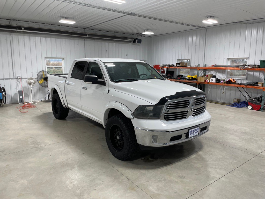 2014 RAM 1500 Image 1