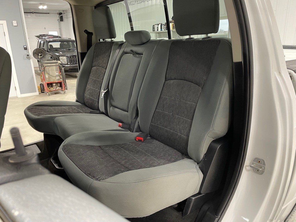 2014 RAM 1500 Image 15