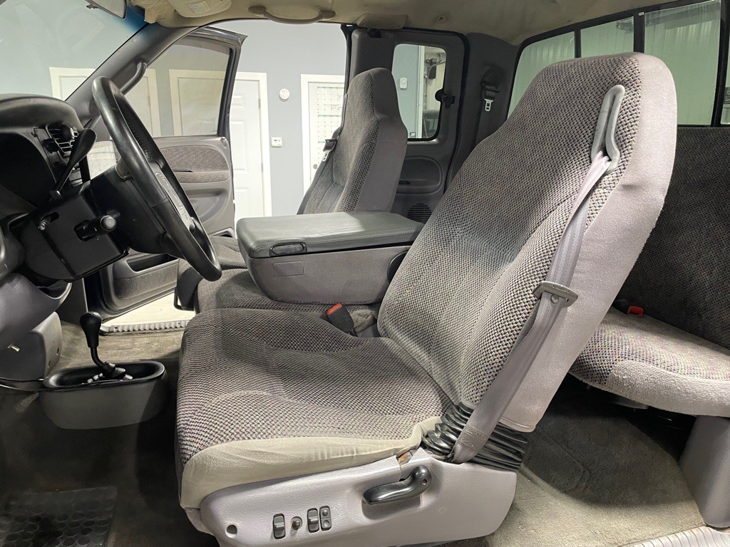 2000 Dodge Ram 1500 Image 11