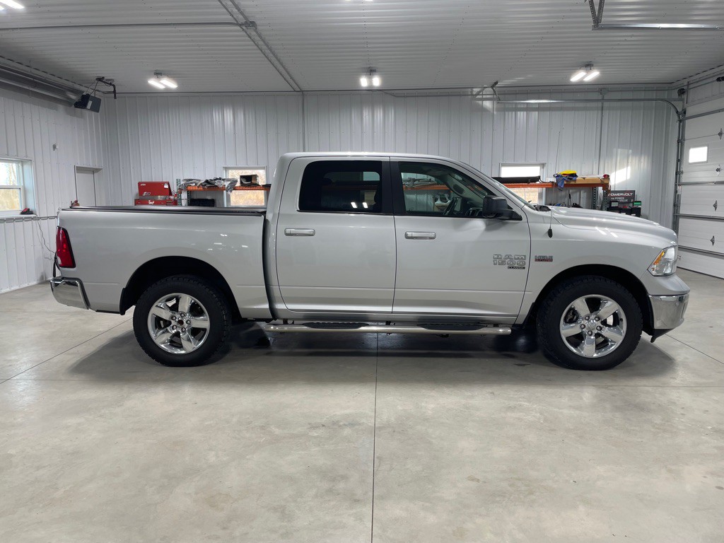 2019 RAM 1500 Image 8