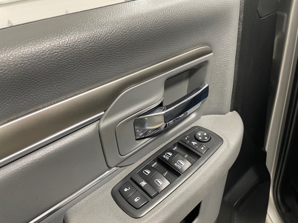 2019 RAM 1500 Image 12