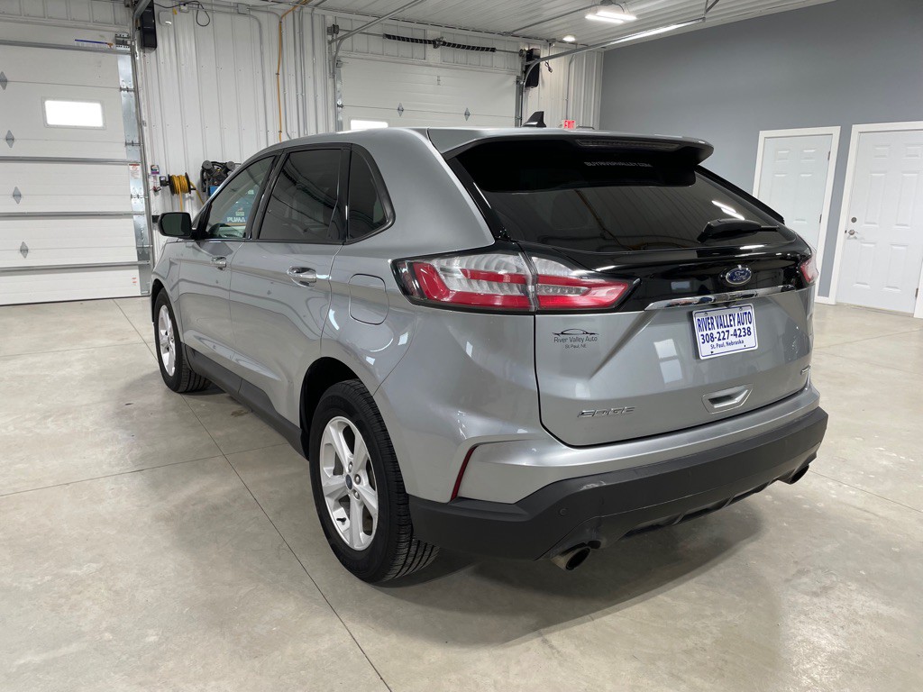 2020 Ford Edge Image 5