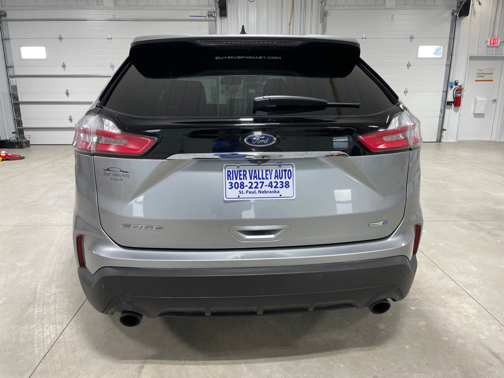 2020 Ford Edge Image 6