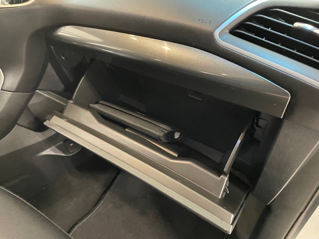 2020 Ford Edge Image 24