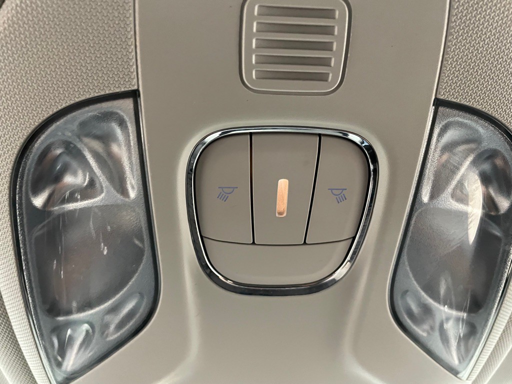 2019 Jeep Compass Image 33