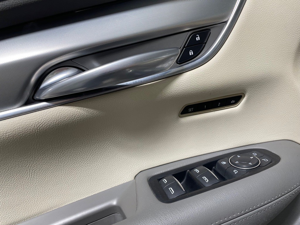 2019 Cadillac XT5 Image 12