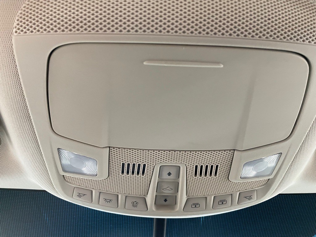 2015 Ford Edge Image 34