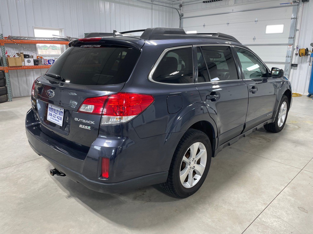 2013 Subaru Outback Image 6