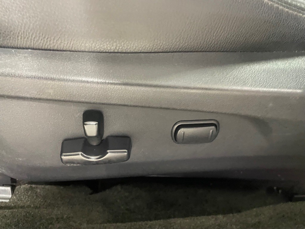 2013 Subaru Outback Image 10