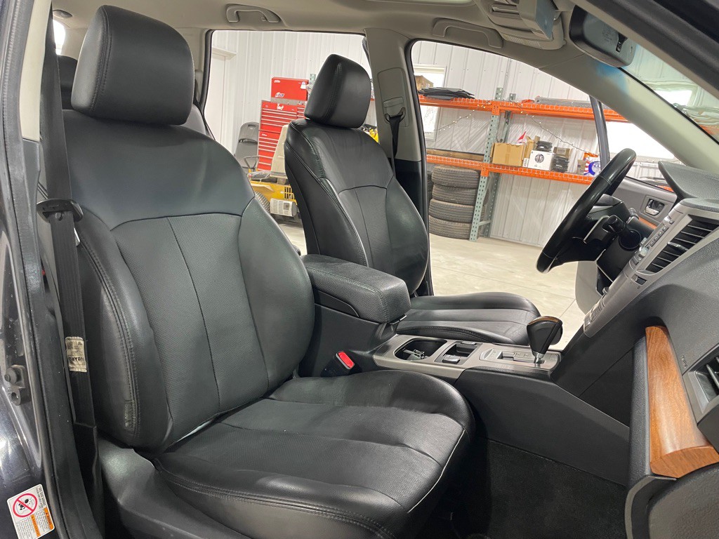 2013 Subaru Outback Image 23