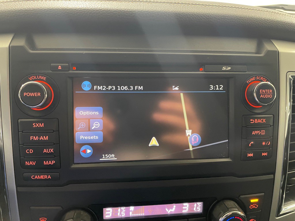 2016 Nissan Titan Image 33