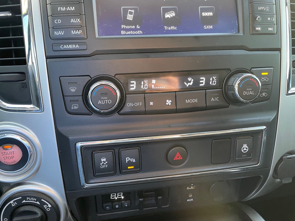 2016 Nissan Titan Image 34