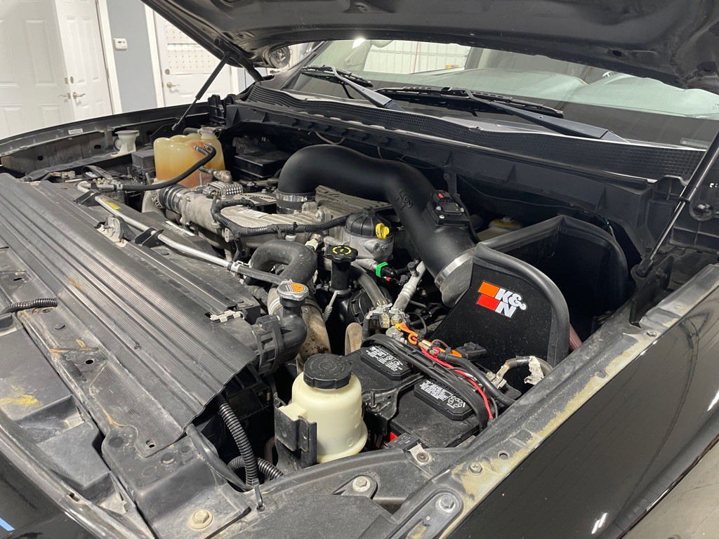 2016 Nissan Titan Image 39