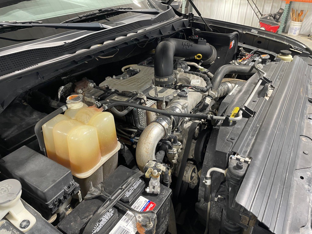 2016 Nissan Titan Image 41