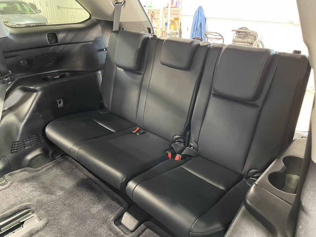 2016 Toyota Highlander Image 15