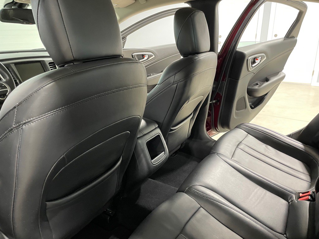 2016 Chrysler 200 Image 14