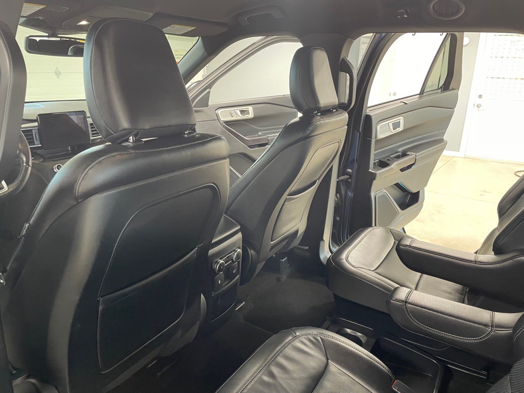 2020 Ford Explorer Image 14