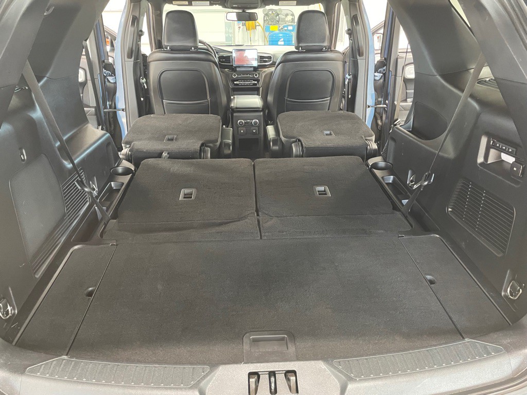 2020 Ford Explorer Image 21