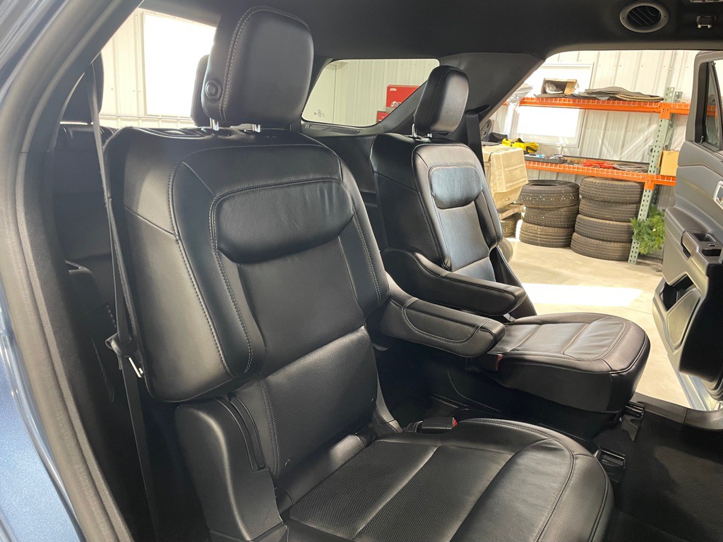 2020 Ford Explorer Image 24