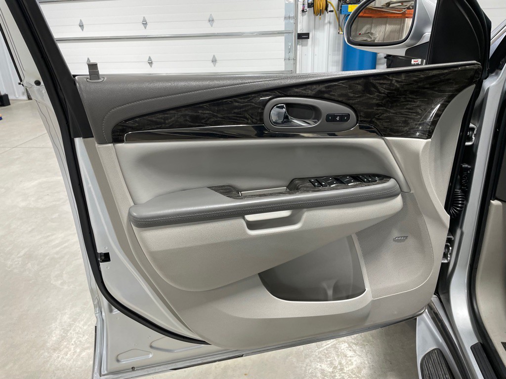 2014 Buick Enclave Image 13