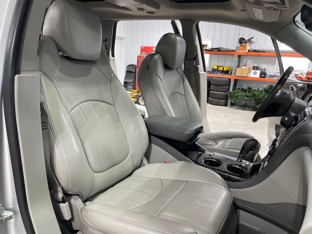 2014 Buick Enclave Image 28
