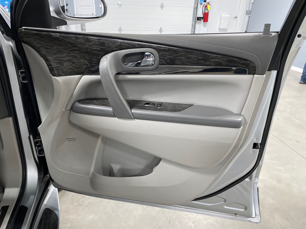 2014 Buick Enclave Image 31