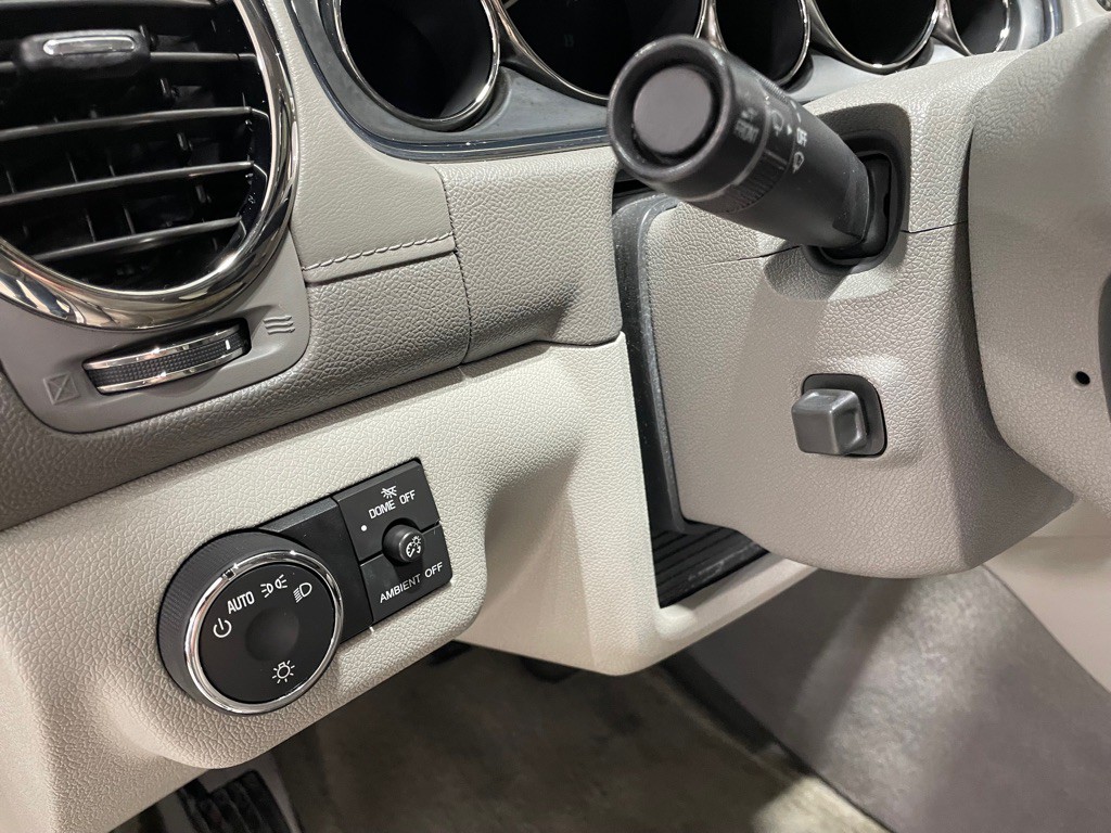 2014 Buick Enclave Image 32