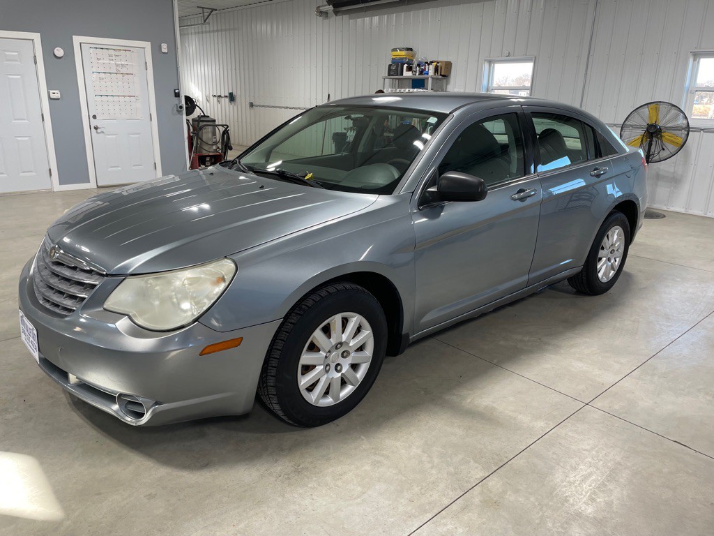 2008 Chrysler Sebring Image 3