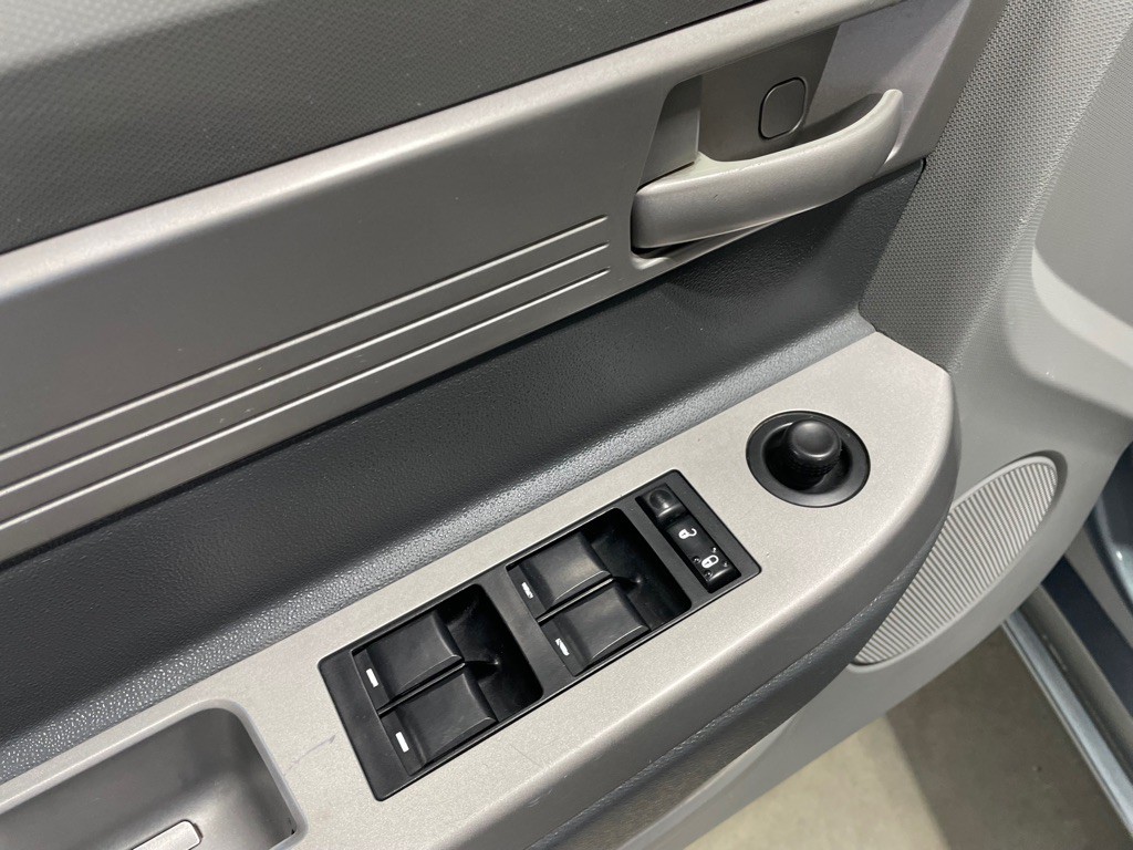 2008 Chrysler Sebring Image 10