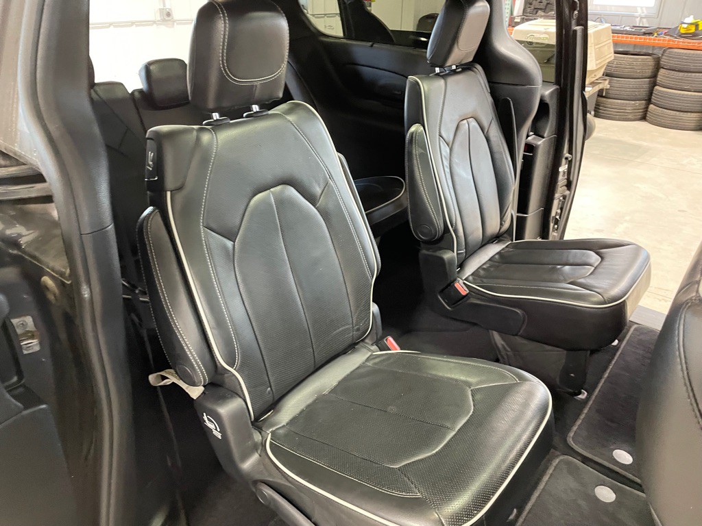 2019 Chrysler Pacifica Image 26