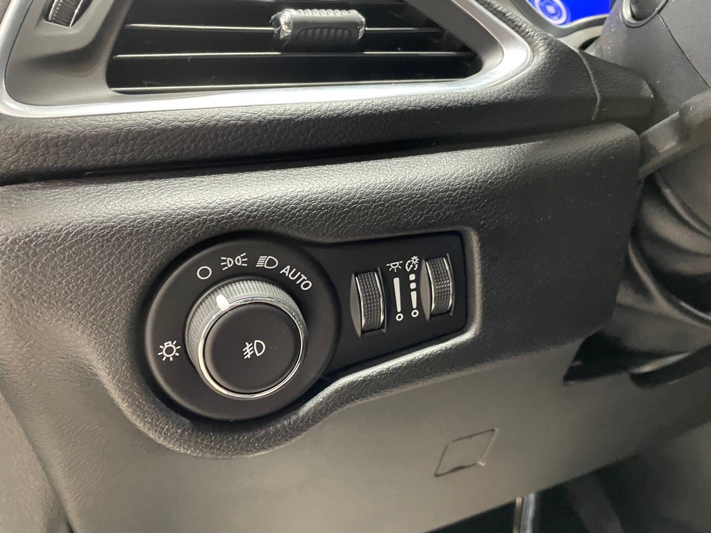 2019 Chrysler Pacifica Image 33