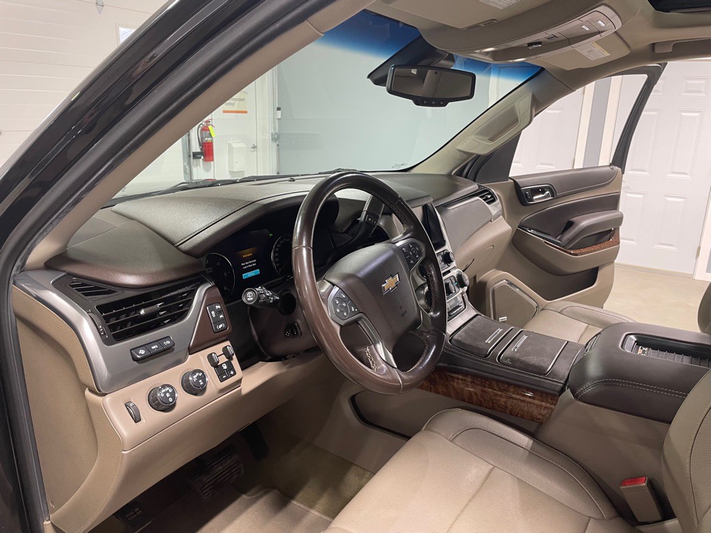 2018 Chevrolet Suburban Image 8