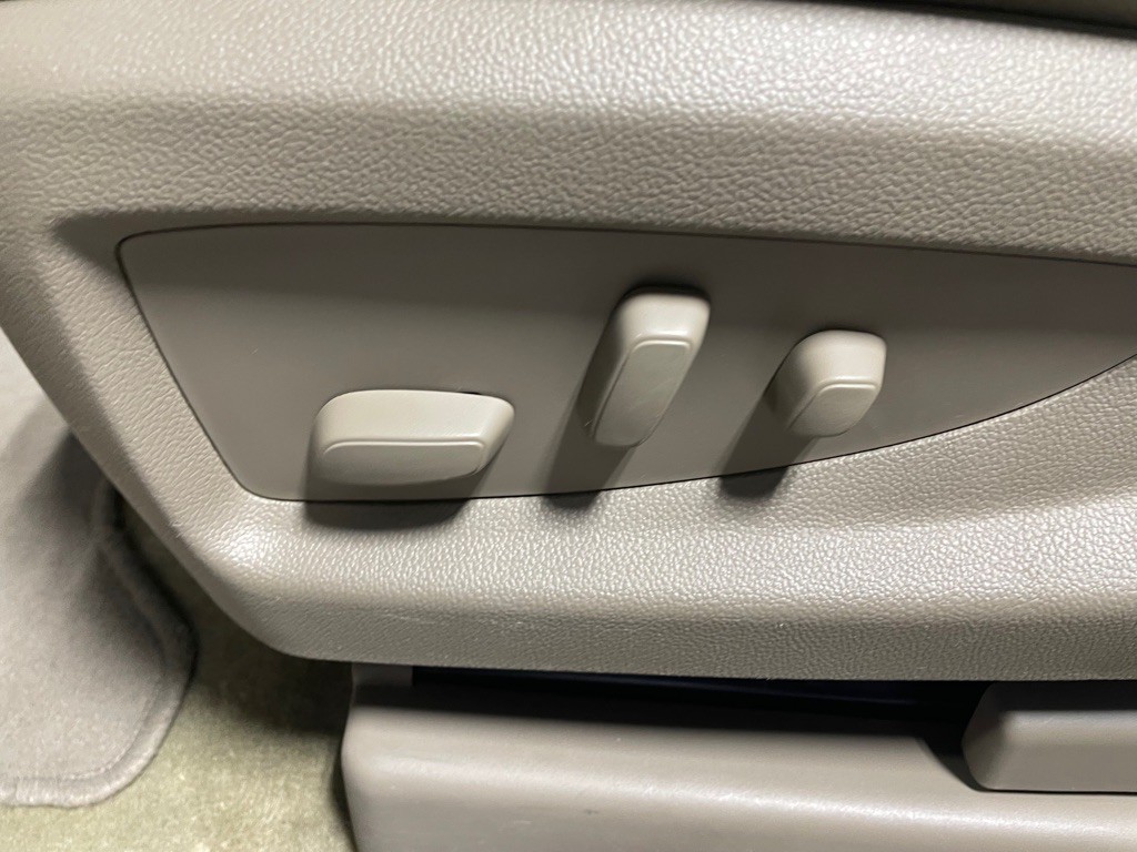 2018 Chevrolet Suburban Image 10