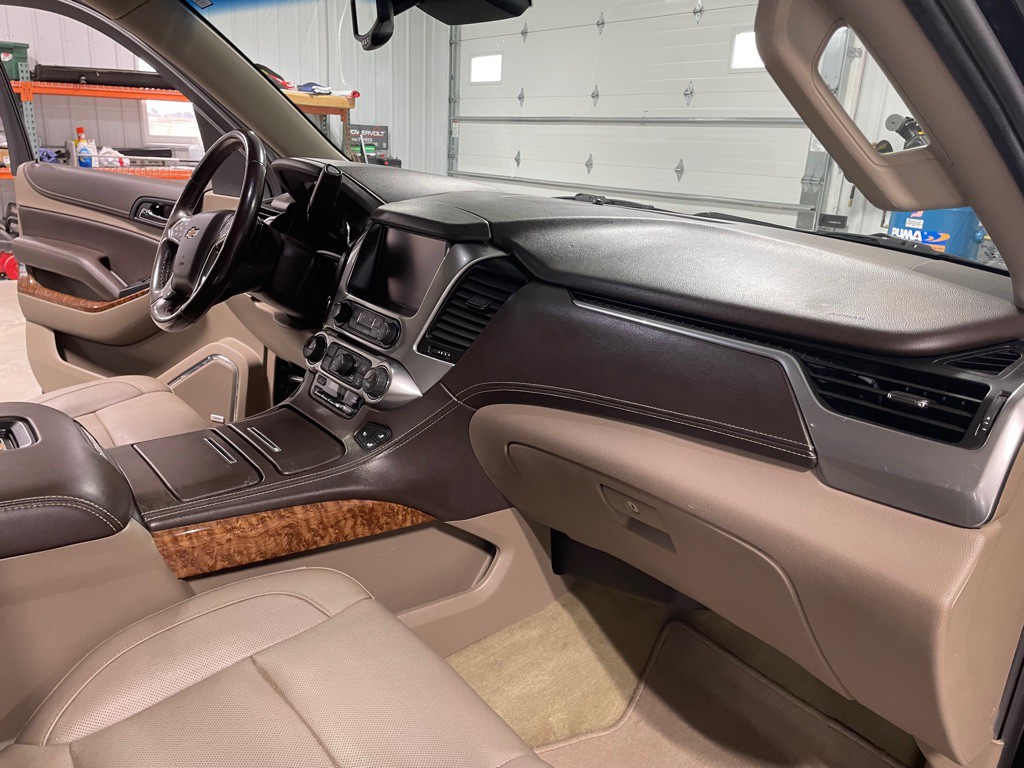 2018 Chevrolet Suburban Image 26