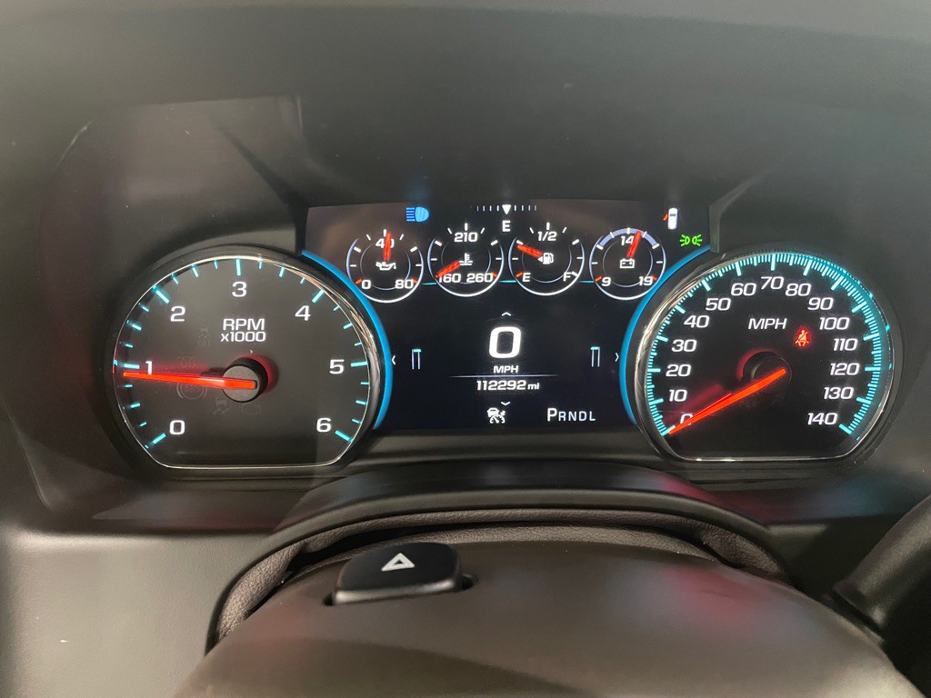 2018 Chevrolet Suburban Image 35