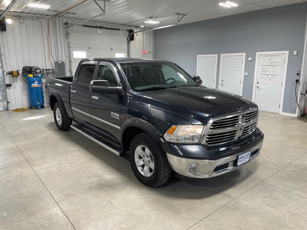 2015 RAM 1500 Image 1