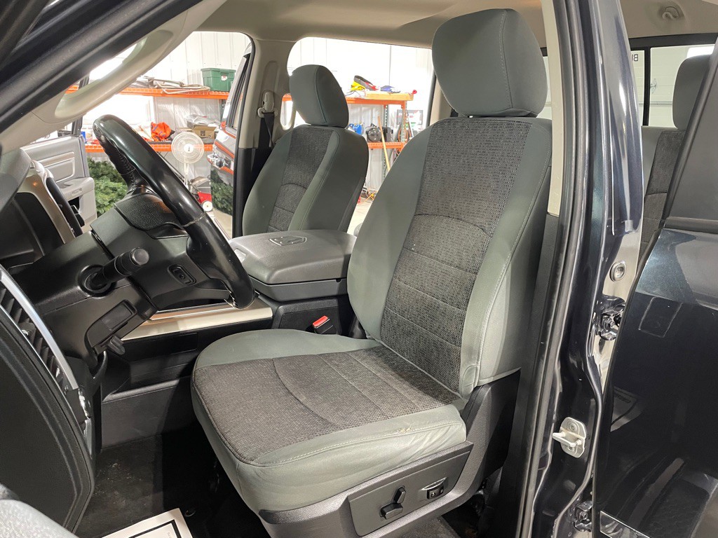 2015 RAM 1500 Image 10