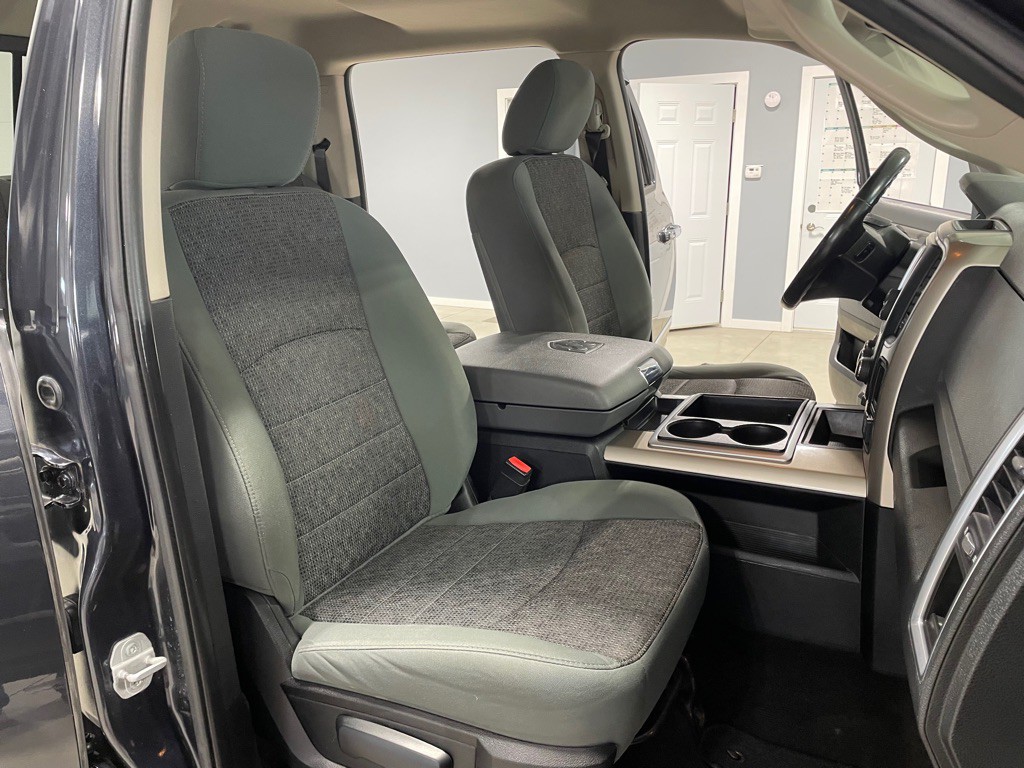 2015 RAM 1500 Image 25